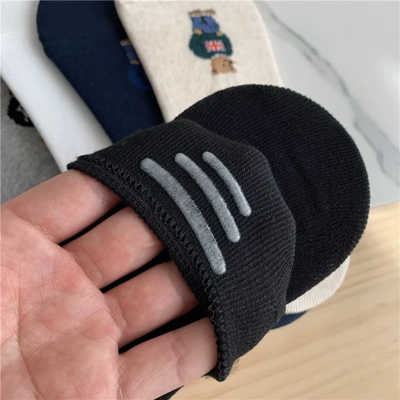 Good Quality Cartoon Gentleman Bear Men's Socks Cotton Harajuku Style Sport Boys Skateboard Novelty Breathable Christmas Gifts