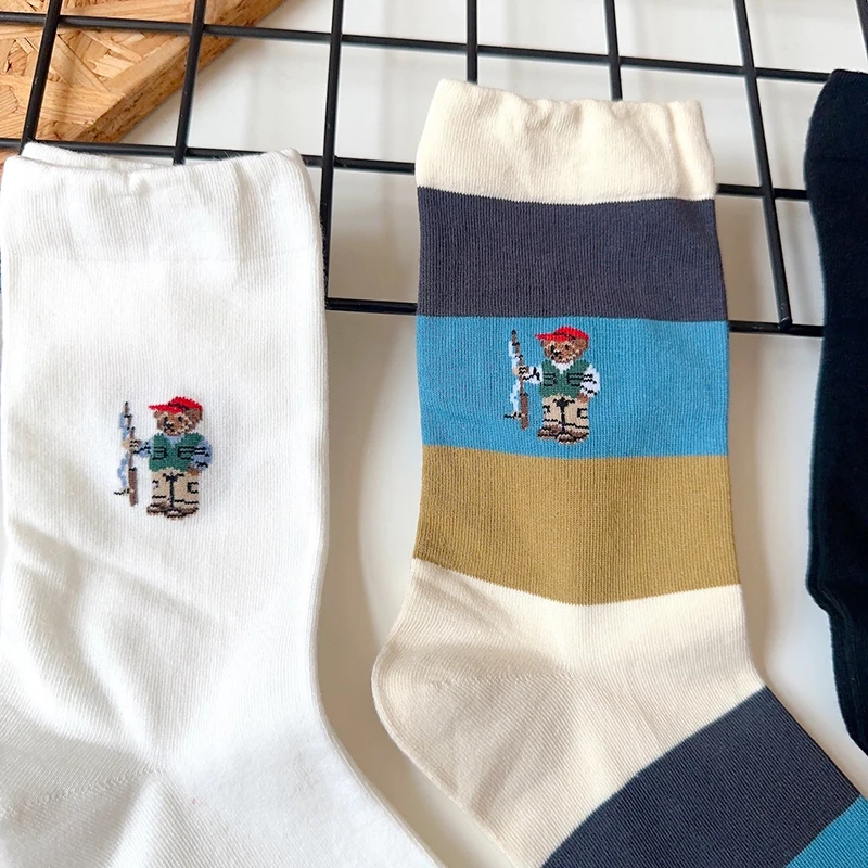 Good Quality Cartoon Gentleman Bear Men's Socks Cotton Harajuku Style Sport Boys Skateboard Novelty Breathable Christmas Gifts