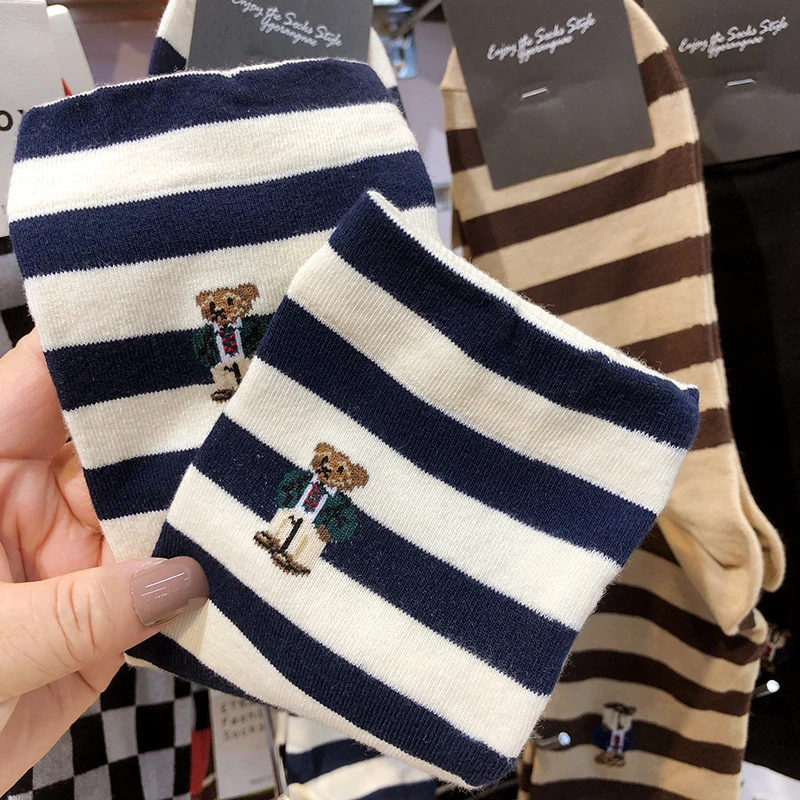 Good Quality Cartoon Gentleman Bear Men's Socks Cotton Harajuku Style Sport Boys Skateboard Novelty Breathable Christmas Gifts