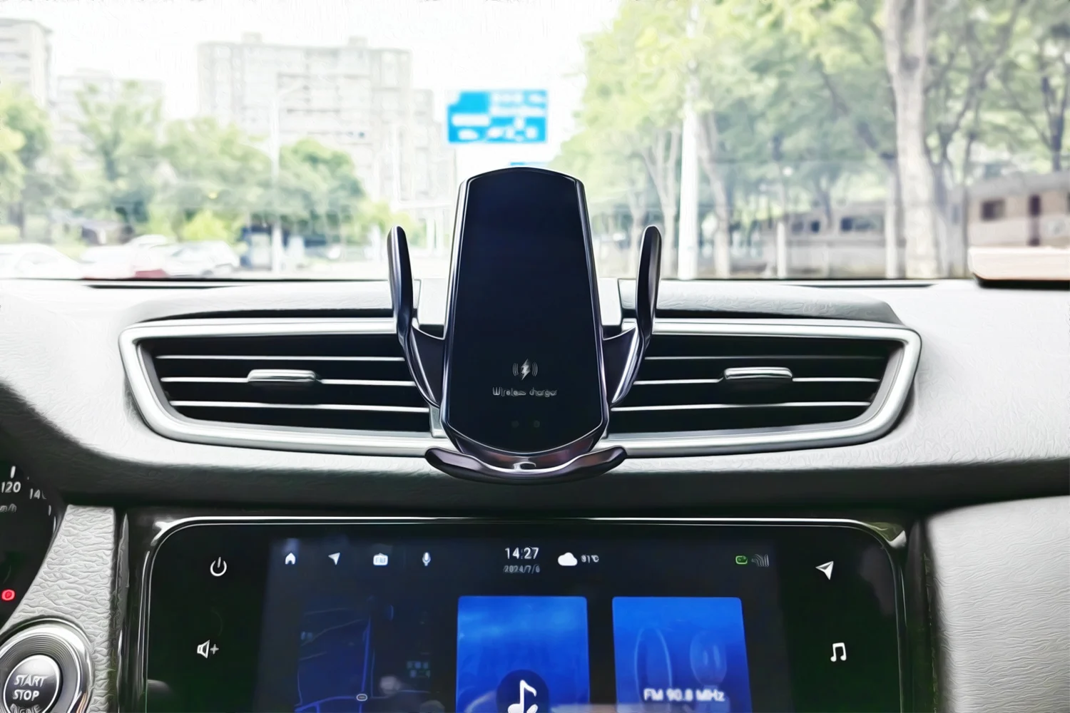 Car Phone Holder For Mercedes Benz S Class W221 2008 2009 2010-2012 Mobile Phone Mounts Car Wireless Charging Special Fixed Base