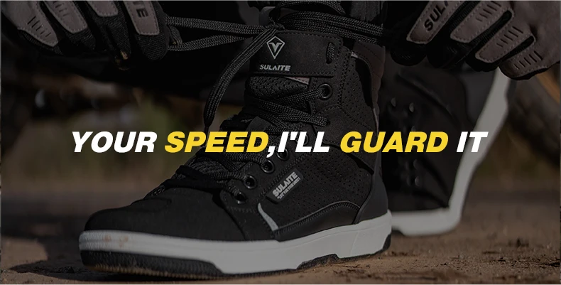 Men Motorcycle Boots Breathable Anti-fall Rider Road Racing Casual Shoes Boots Gear Shift Rubber Sole Reflective Motorbike Shoes