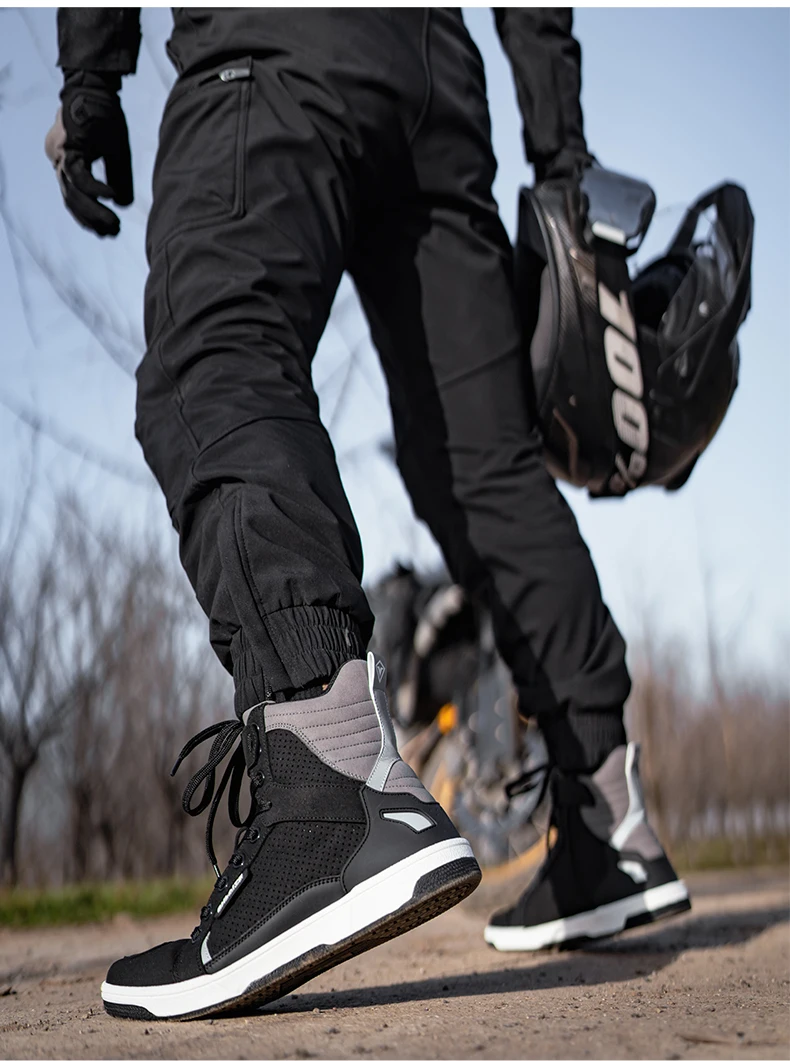 Men Motorcycle Boots Breathable Anti-fall Rider Road Racing Casual Shoes Boots Gear Shift Rubber Sole Reflective Motorbike Shoes