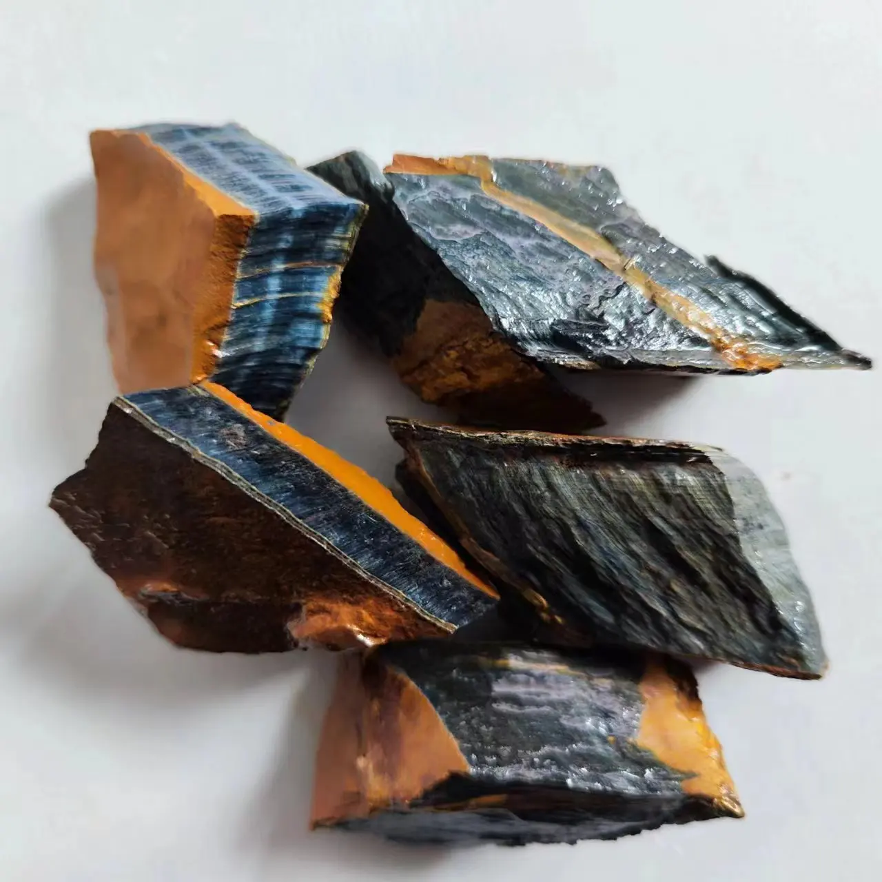 Natural Blue Tiger‘s Eye Stone Unleash the Healing Power within Reiki Healing Home Decoration Stone Mineral Specimens Crystal