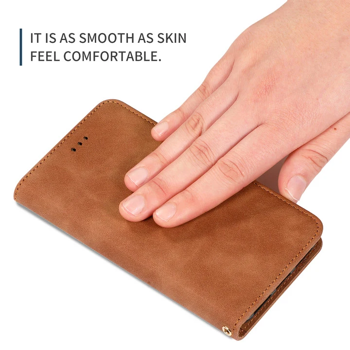 Strong Magnetic Leather Case For Motorola Moto G85 G75 G15 G05 G55 G54 G84 Edge 50 Neo 40 Pro Wallet Cards Solt Flip Book Cover