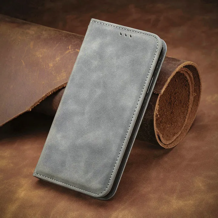 Strong Magnetic Leather Case For Motorola Moto G85 G75 G15 G05 G55 G54 G84 Edge 50 Neo 40 Pro Wallet Cards Solt Flip Book Cover