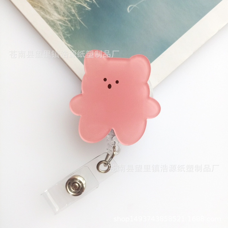 New Arrival 1 Piece Acrylic Retractable Nurse Badge Reel Cute Anime Bear Students ID Card Holder Keychains Lanyard for Keys