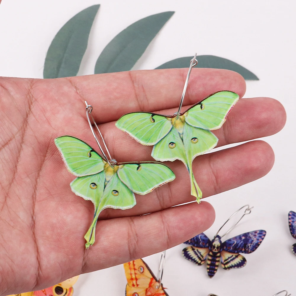 New Colorful Moth Butterfly Printing Acrylic Earrings for Women Cute Insect Insert Hoops Dangle Earrings Fashion Hanging Jewelry