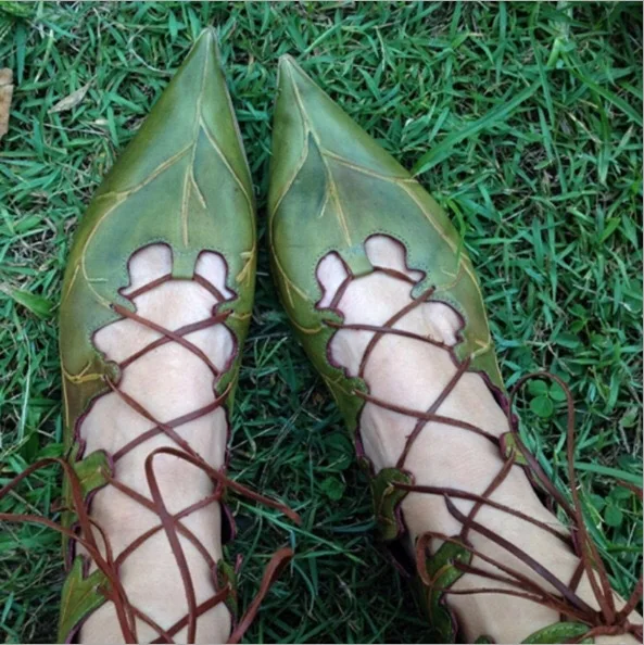 Medieval Retro Women Gothic Elf Witch Leaves Lace Up Shoes Cosplay Costume Vintage Princess Palace Carnival Party Knight Boots