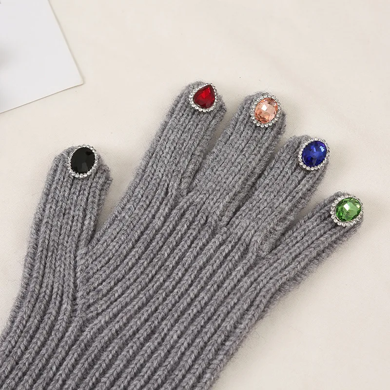 Women Winter Warm Knitted Full Finger Gloves Solid Wool Luxury Rhinestone Girl Fashion Touch Screen Mittens Female Drving