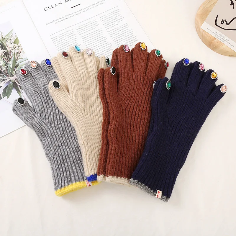 Women Winter Warm Knitted Full Finger Gloves Solid Wool Luxury Rhinestone Girl Fashion Touch Screen Mittens Female Drving