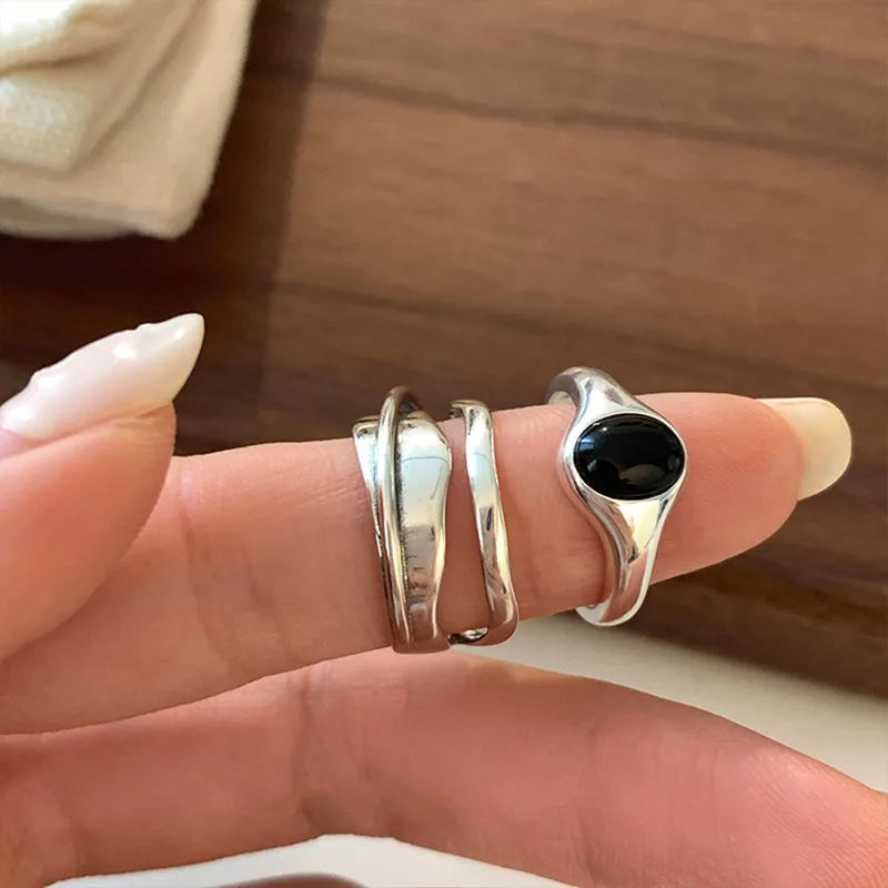 925 Sterling Silver Rings Fashion Hip Hop Vintage Couples Creative Black Stone Design Thai Silver Party Jewelry Birthday Gifts