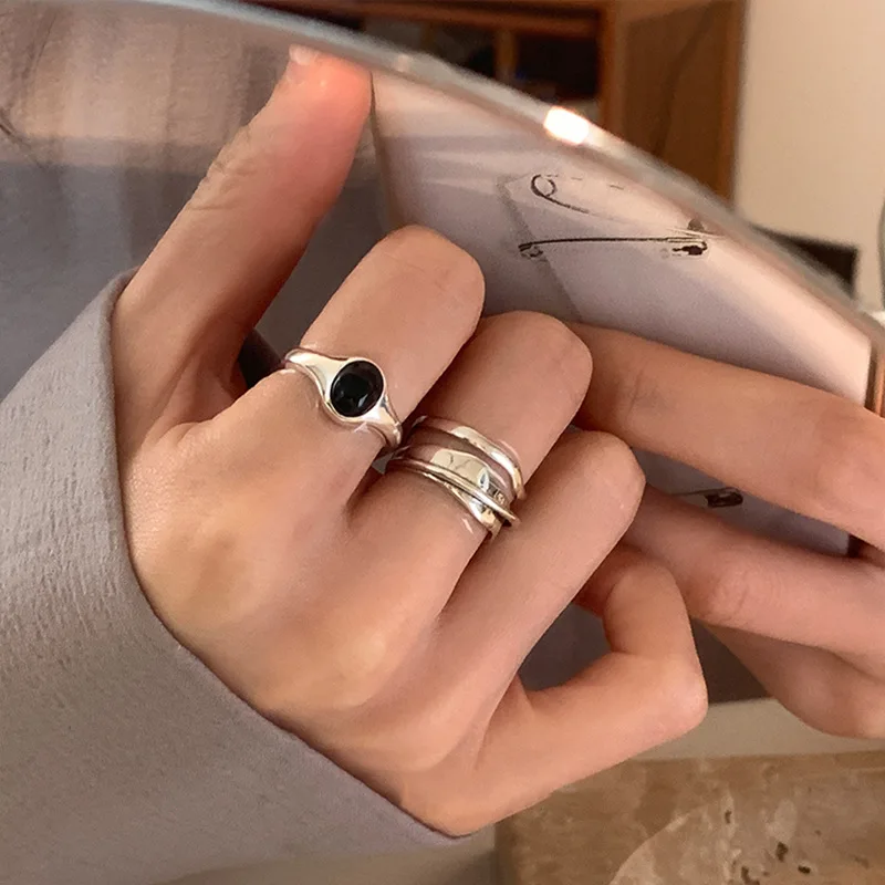 925 Sterling Silver Rings Fashion Hip Hop Vintage Couples Creative Black Stone Design Thai Silver Party Jewelry Birthday Gifts