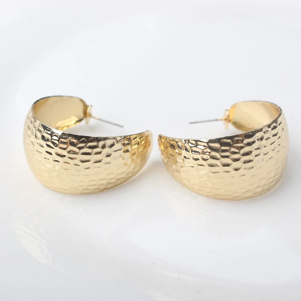 New Fashion Exaggerate Big C Shaped Gold Color Drop Earrings Brincos Simple Party Round Loop Earings for Women Jewelry Wholesale
