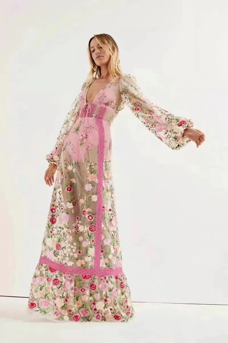New Product Rose Mesh Embroidered Fabric Autumn Plant Evening Dress Lace Fabric Clothing DIY Dress Fabric Lace