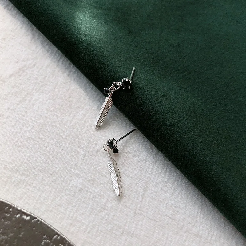 VENTFILLE 925 Sterling Silver Asymmetric Feather Earrings White Moonstone Pendant Earrings Ladies Gifts Handmade Jewelry