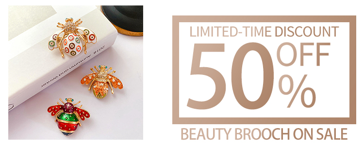 Vintage Elegant Women Classic Pendant Lotus Crystal Brooches Badges Exquisite Lady Shiny Plant Rhinestone Party Pins Jewelry