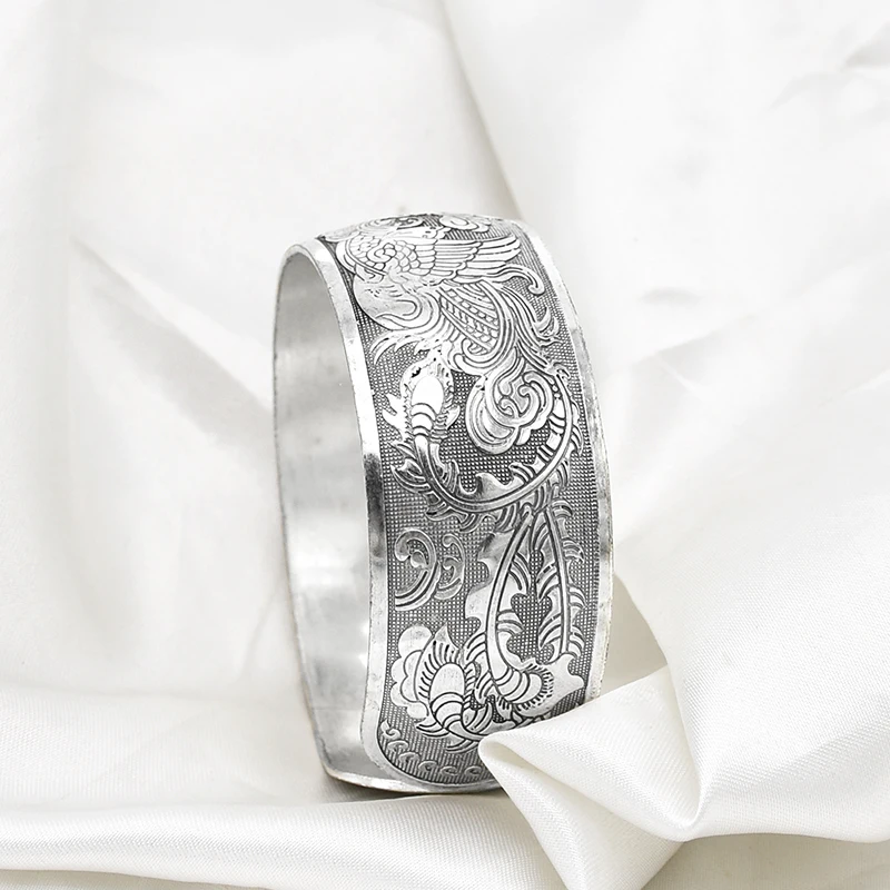 Women Cuff Bracelet Tibetan Silver Fashion Carving Vintage Boho Ethnic Bracelet Exaggerated Wide Bohemian Bracelets Female