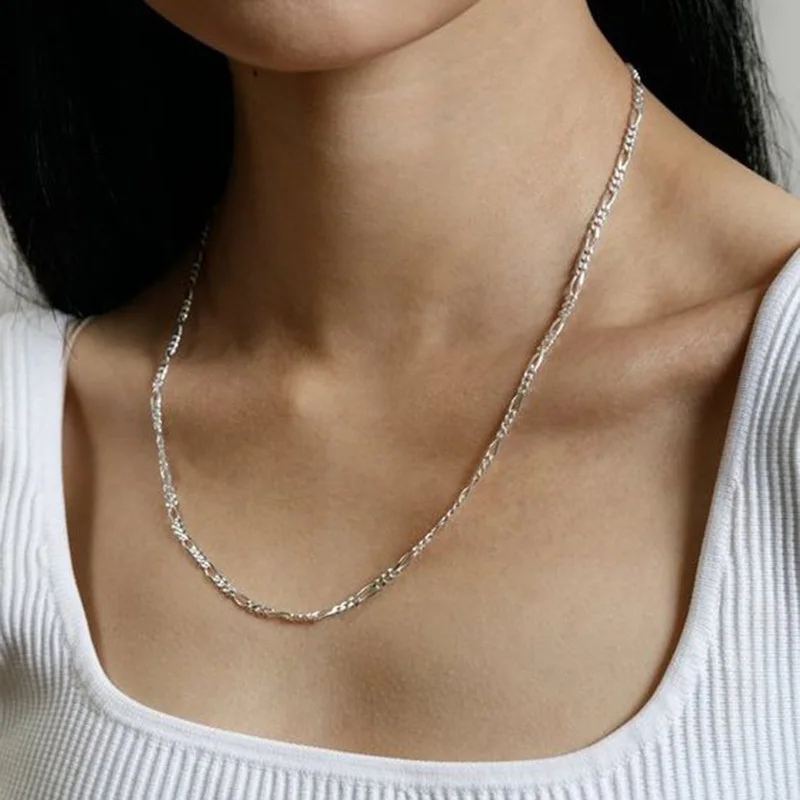 Vnox 3-8mm Figaro Chain for Men Women, Stainless Steel Cuban Link Chain,Gold Color Solid Metal Choker,Simple Basic Unisex Collar