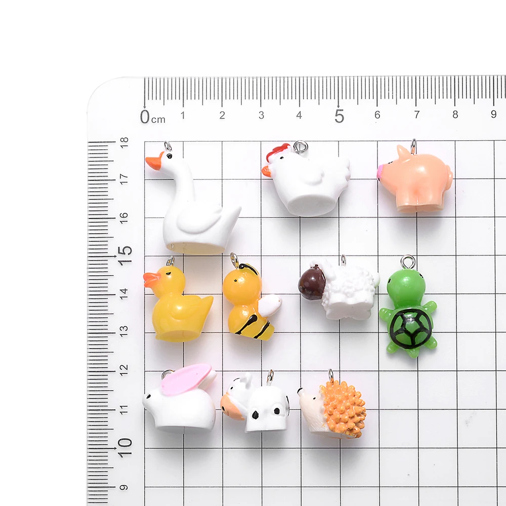 iYOE 10pcs Mix Animal Resin Charms Beads Chicken Turtle Pig Hedgehog Charms For Making Jewelry Supplies DIY Craft Necklace