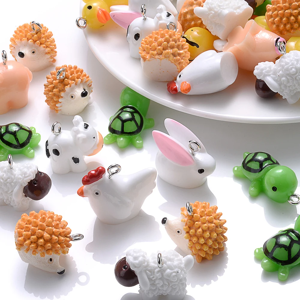 iYOE 10pcs Mix Animal Resin Charms Beads Chicken Turtle Pig Hedgehog Charms For Making Jewelry Supplies DIY Craft Necklace