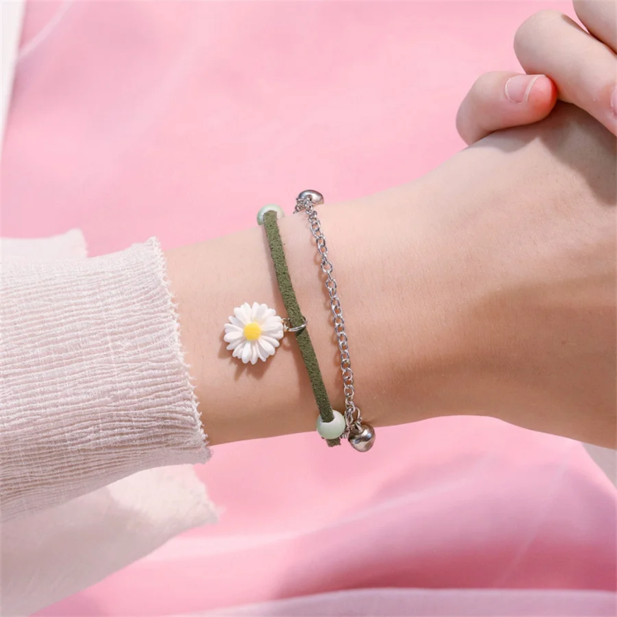 Korean Cute Cartoon Rabbit Flower Pendant Bracelets For Women Fashion Charm Bell Butterfly Cat Bracelet Friendship Jewelry