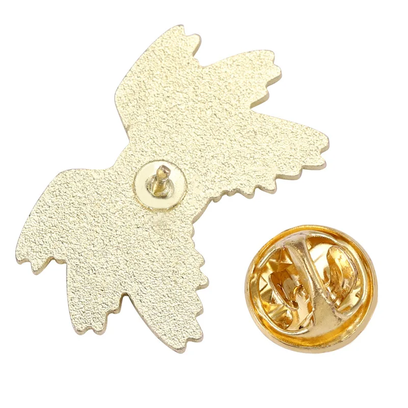 Angel Wings Enamel Pin Seraphim Pure Wings Lapel Pin Decorative Jewelry Brooche Cartoon Animal Accessories Badge for Friend Gift
