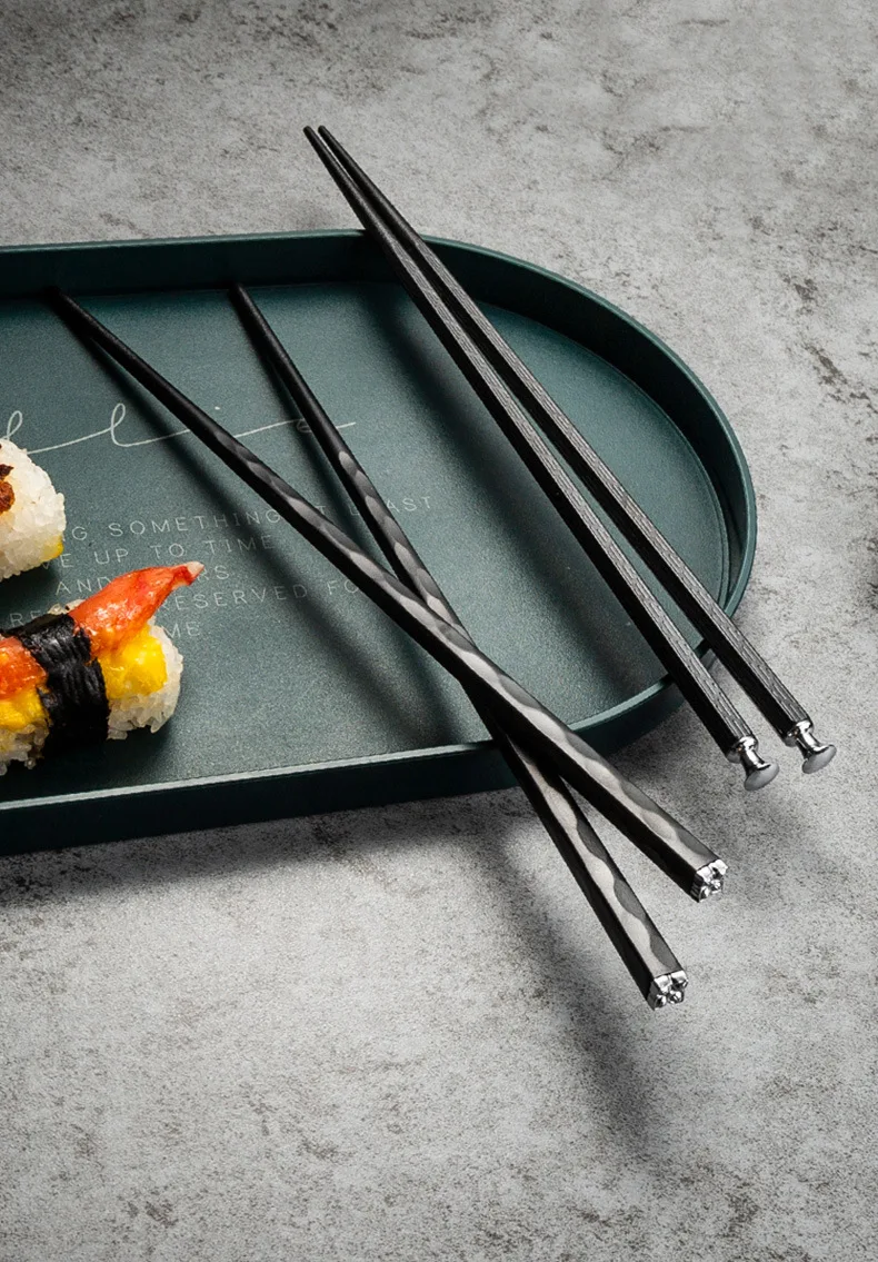 5 Pairs Japanese Chinese chopsticks Sushi Sticks Reusable Alloy Korean Chopsticks Set Healthy Alloy Tableware Palillos Chinos