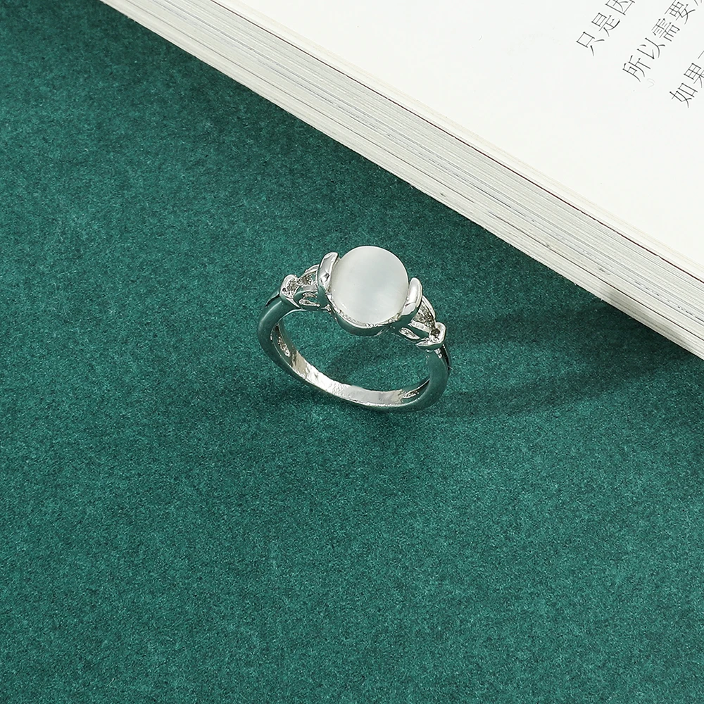 Twilight Saga Bella Silver Plated Opals Ring Fashion Simple Classic Movie Film Jewelry for Women Classic Finger Accessory