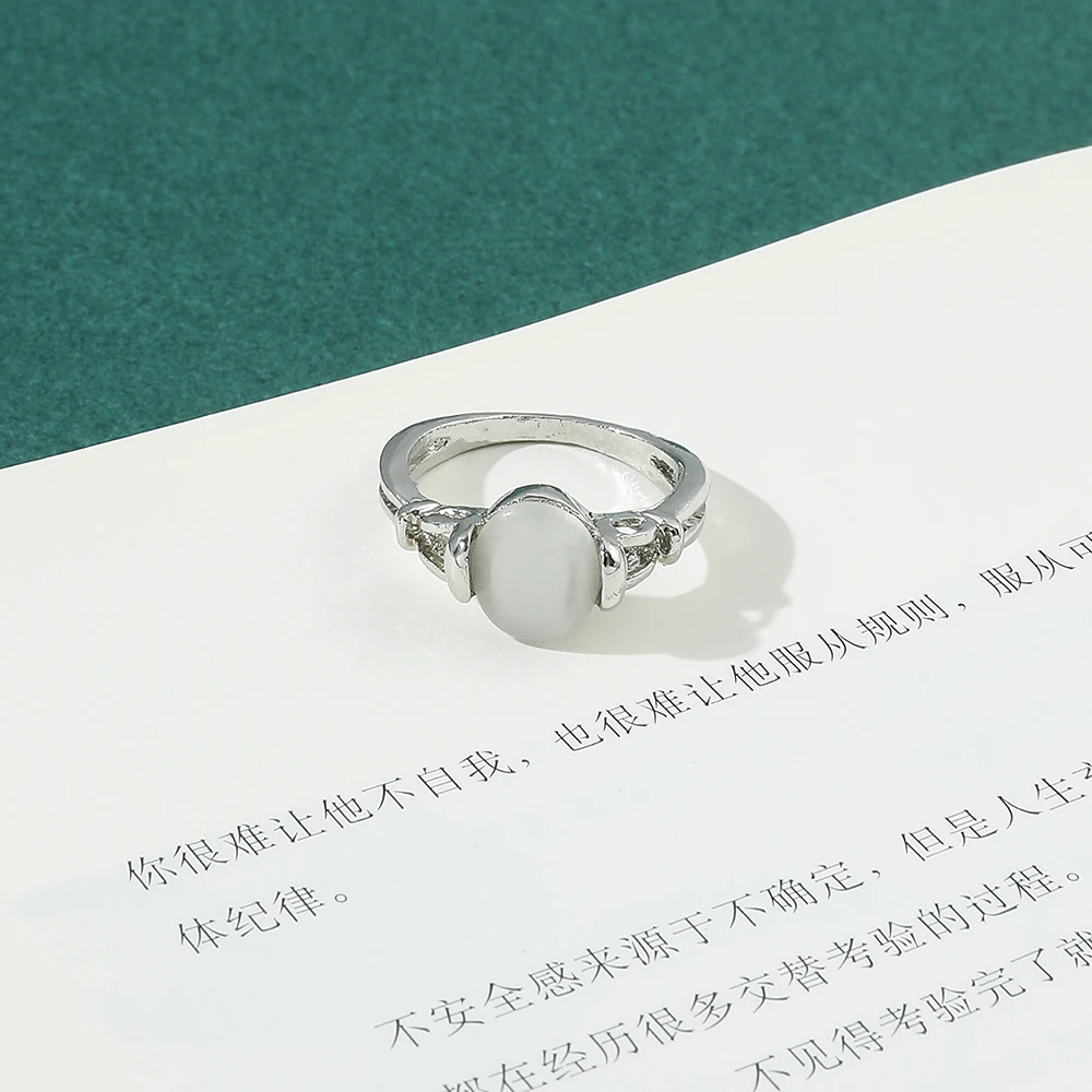 Twilight Saga Bella Silver Plated Opals Ring Fashion Simple Classic Movie Film Jewelry for Women Classic Finger Accessory