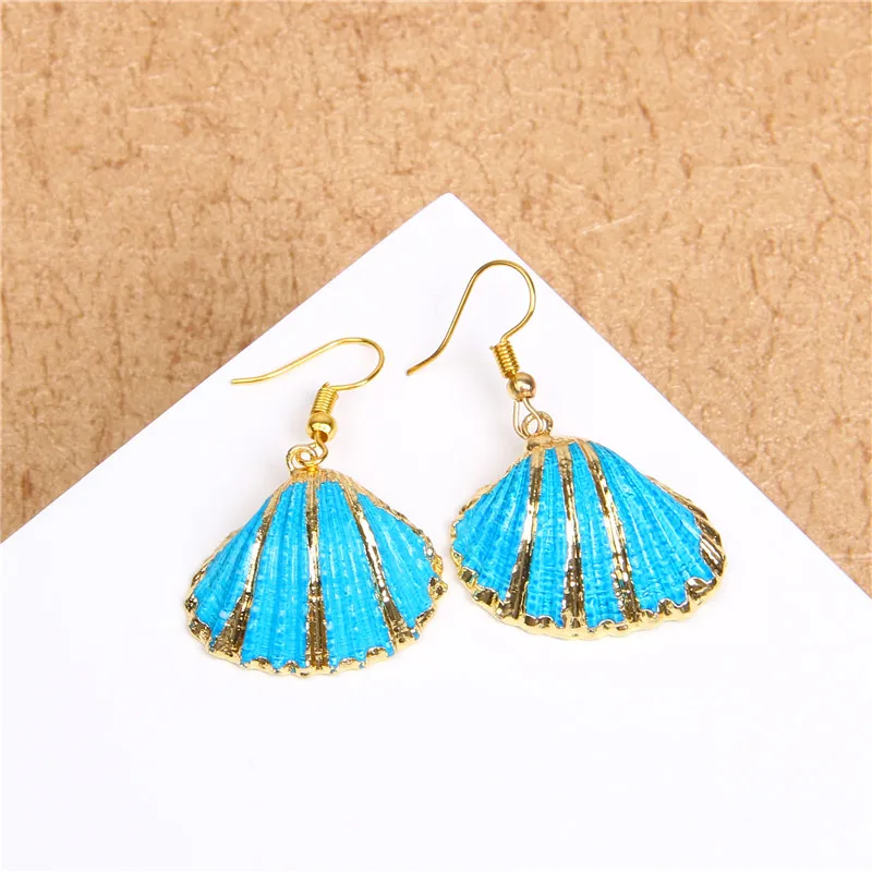 New In Natural Shell Sea Scallop Drop Earrings Boho Shell Drop Earrings for Women Femal Sea Beach Earrings Summer Jewelry Gifts