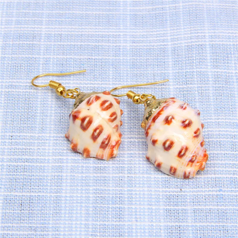 New In Natural Shell Sea Scallop Drop Earrings Boho Shell Drop Earrings for Women Femal Sea Beach Earrings Summer Jewelry Gifts
