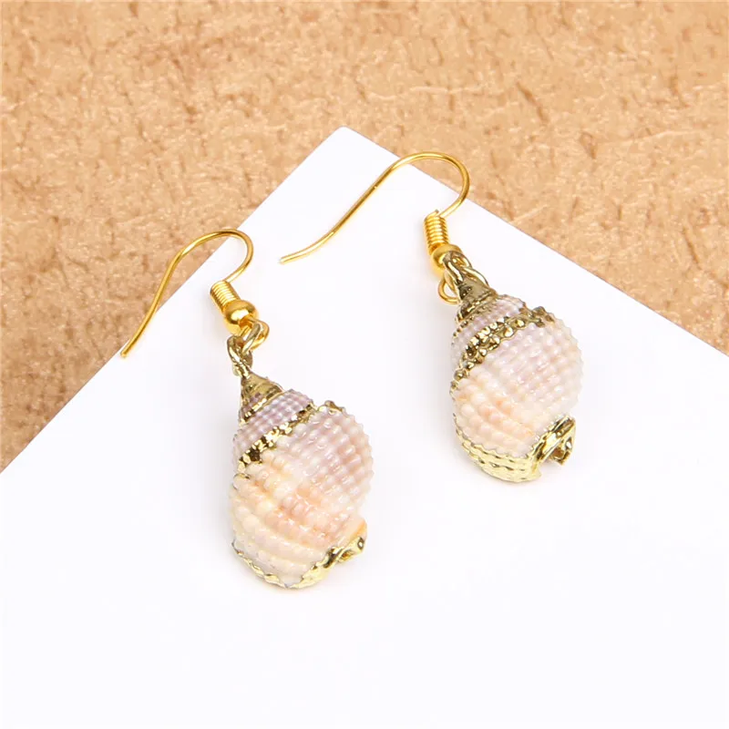 New In Natural Shell Sea Scallop Drop Earrings Boho Shell Drop Earrings for Women Femal Sea Beach Earrings Summer Jewelry Gifts