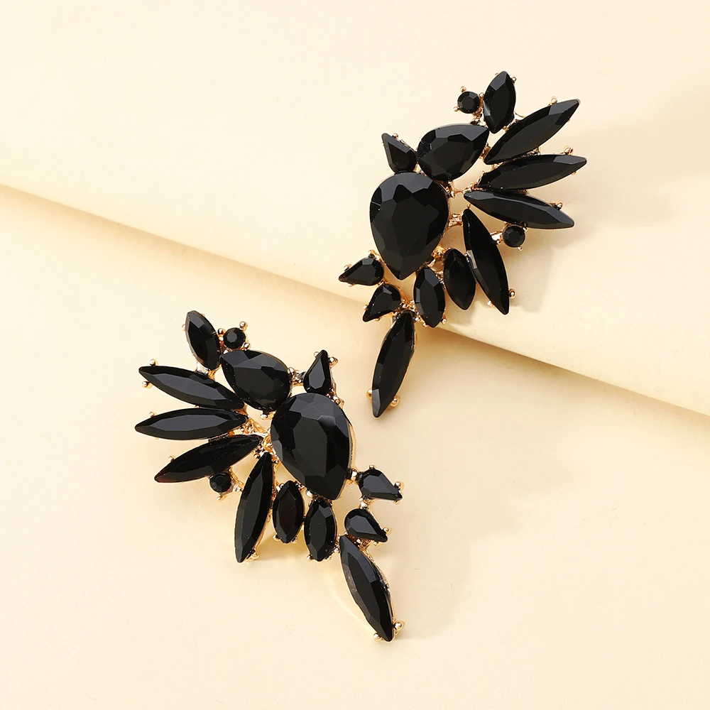 Vintage Sparkly Crystal Big Stud Earrings For Women 2023 Trendy Luxury Design Charm Piercing Wedding Party Statement Jewelry