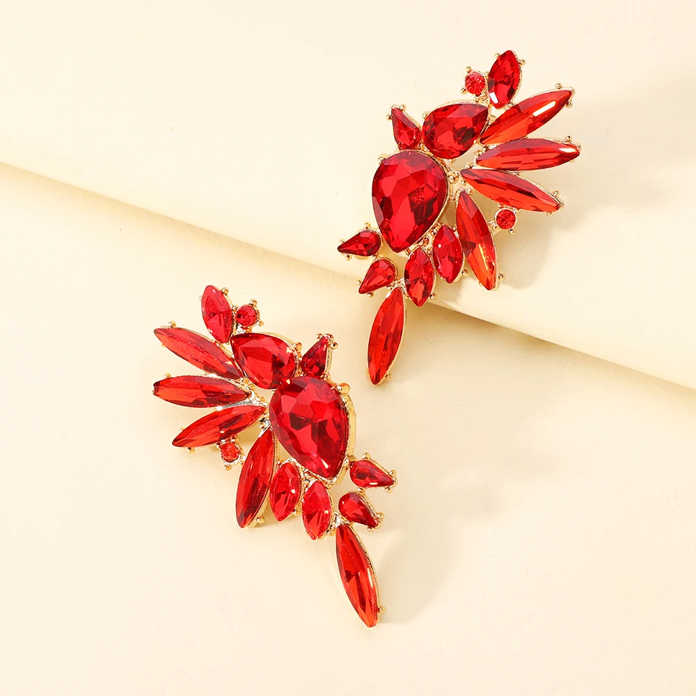 Vintage Sparkly Crystal Big Stud Earrings For Women 2023 Trendy Luxury Design Charm Piercing Wedding Party Statement Jewelry