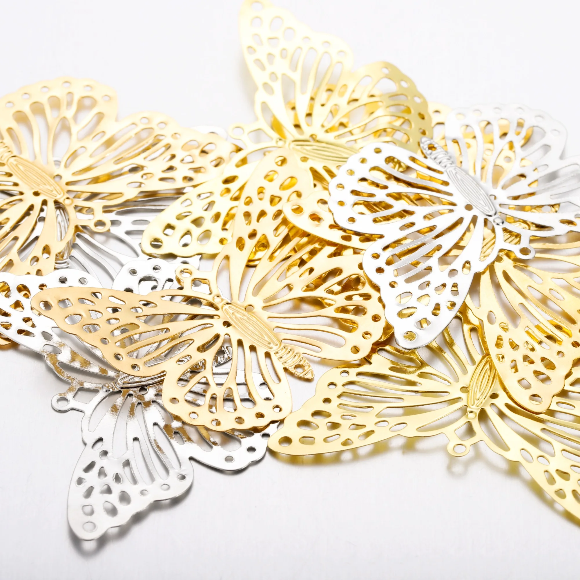 20/30Pcs/Pack Copper Butterfly Filigree Wraps Gold Pendant Etched Embellishments Charms For DIY Bracelet Necklace Jewelry Making