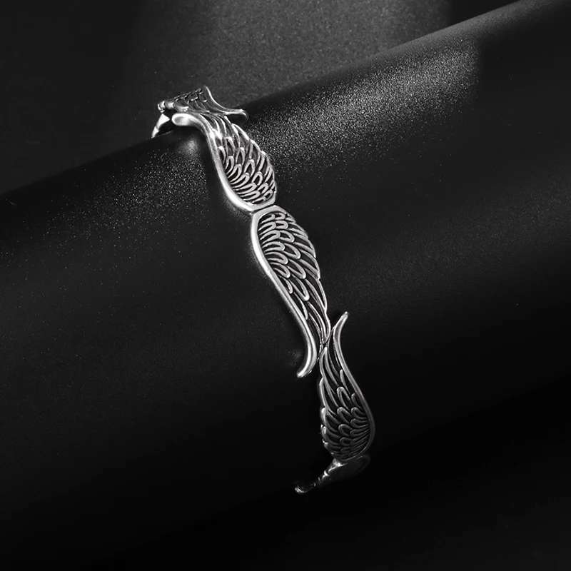 Retro Creative Design Angel Wings Metal Open Bangle Bracelets for Men Women Cool Glamour Party Biker Jewelry