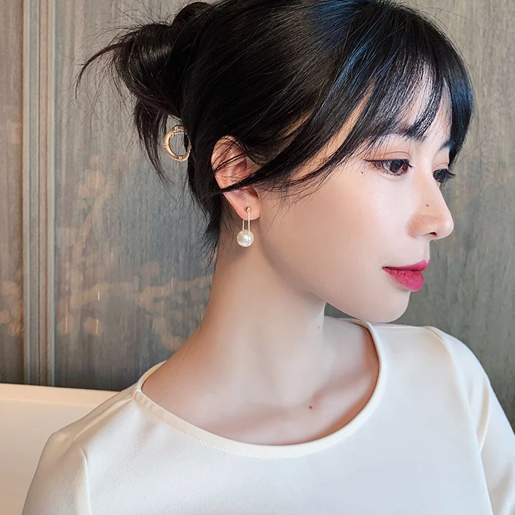 Simple Elegant Small Pearl Pendant Earrings For Woman 2020 New Fashion Jewelry Party Ladies' Unusual Dangle Earrings Accessories