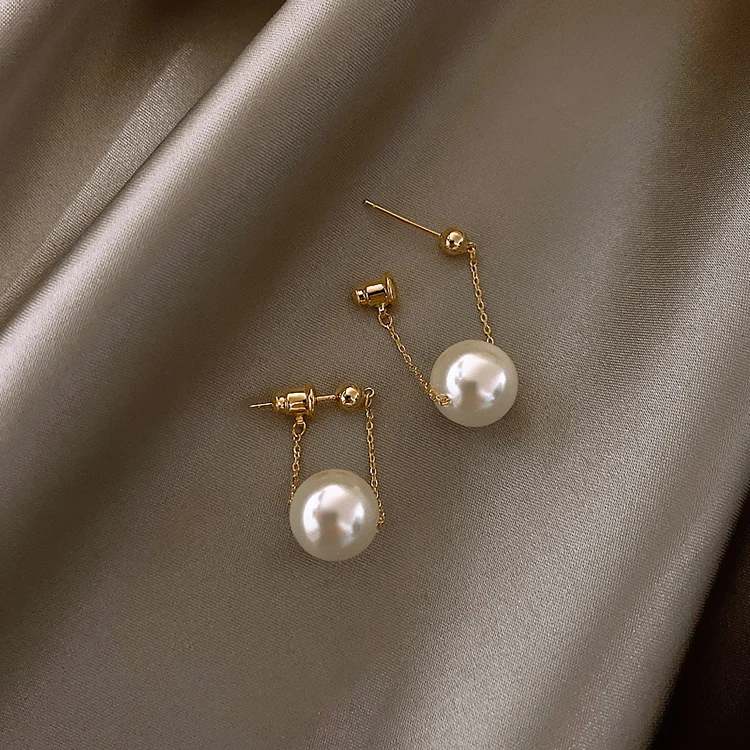 Simple Elegant Small Pearl Pendant Earrings For Woman 2020 New Fashion Jewelry Party Ladies' Unusual Dangle Earrings Accessories