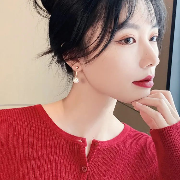 Simple Elegant Small Pearl Pendant Earrings For Woman 2020 New Fashion Jewelry Party Ladies' Unusual Dangle Earrings Accessories