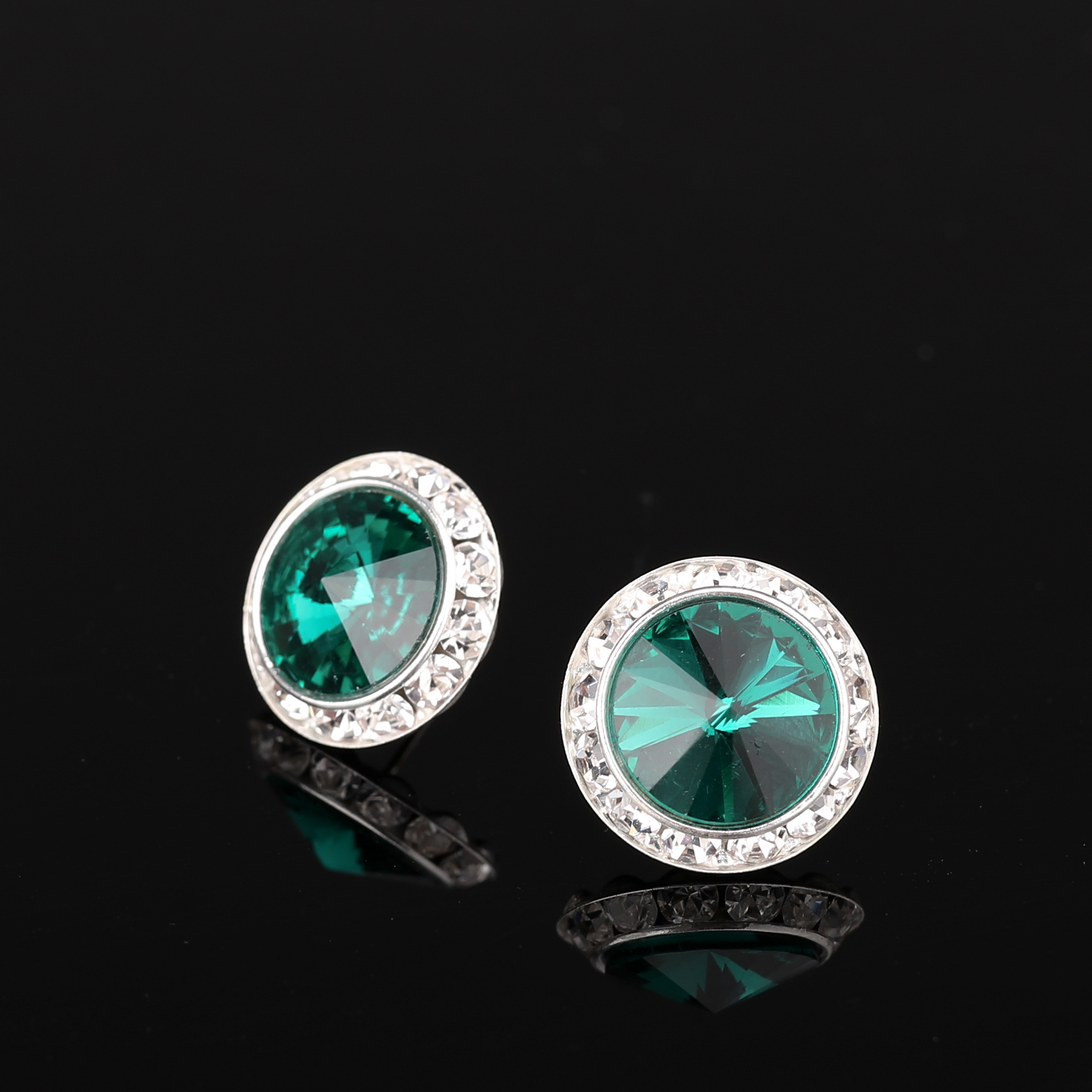YCDZSWWL Classic Women Crystal Stud Earrings Elegant Ladies Diamante Ear Studs Earclip for Wedding Banquet Dance Party
