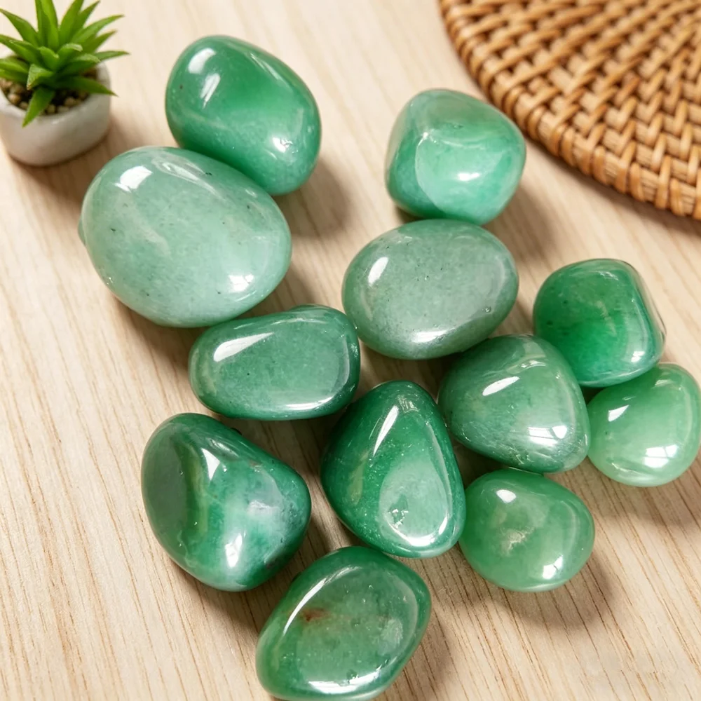 Natural Green Aventurine Quartz Crystal Stone Jade Tumbled Reiki Healing Crystal Stone and Minerals Home Decoration Stone