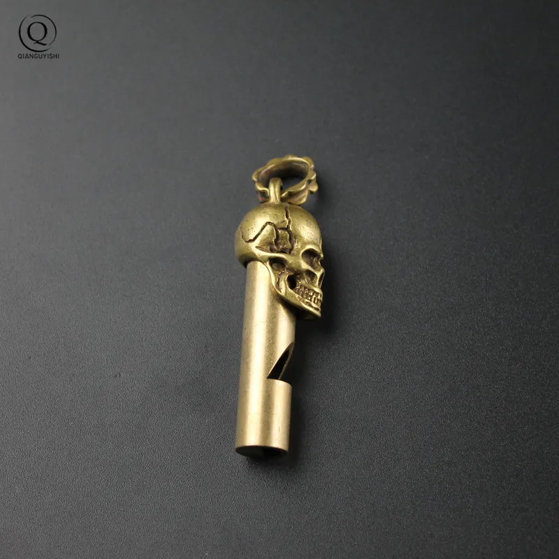 Pure Brass Outdoor Skull Whistle Keyring Hanging Jewelry Copper Training High Pitch Whistles Pendants Gifts Key Chain Ring DIY