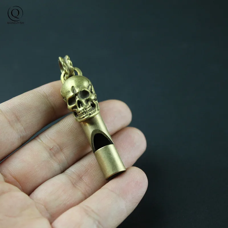 Pure Brass Outdoor Skull Whistle Keyring Hanging Jewelry Copper Training High Pitch Whistles Pendants Gifts Key Chain Ring DIY
