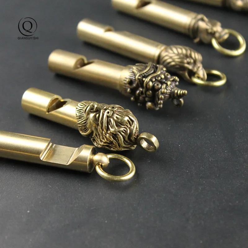 Pure Brass Outdoor Skull Whistle Keyring Hanging Jewelry Copper Training High Pitch Whistles Pendants Gifts Key Chain Ring DIY