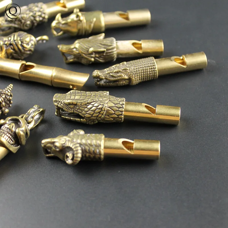 Pure Brass Outdoor Skull Whistle Keyring Hanging Jewelry Copper Training High Pitch Whistles Pendants Gifts Key Chain Ring DIY