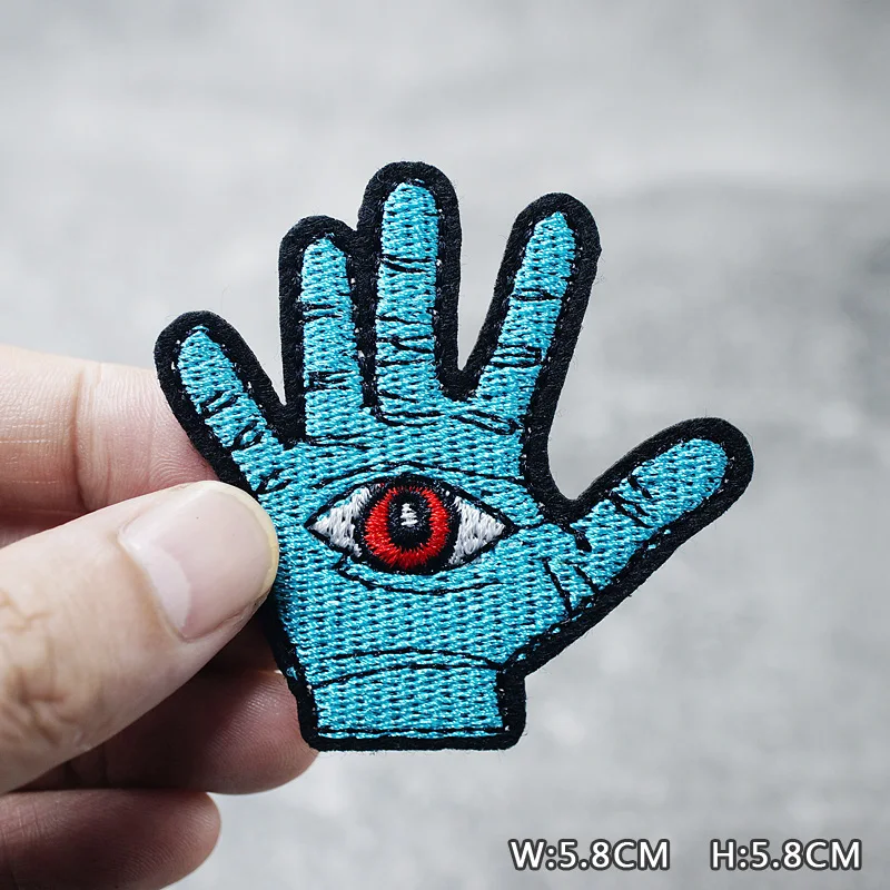 HEART EYE DIY Child Patches Embroidery For T-Shirt Iron On Appliques Clothes Jeans Stickers Badges Parche ROCK MUSIC PUNK