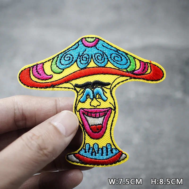 HEART EYE DIY Child Patches Embroidery For T-Shirt Iron On Appliques Clothes Jeans Stickers Badges Parche ROCK MUSIC PUNK