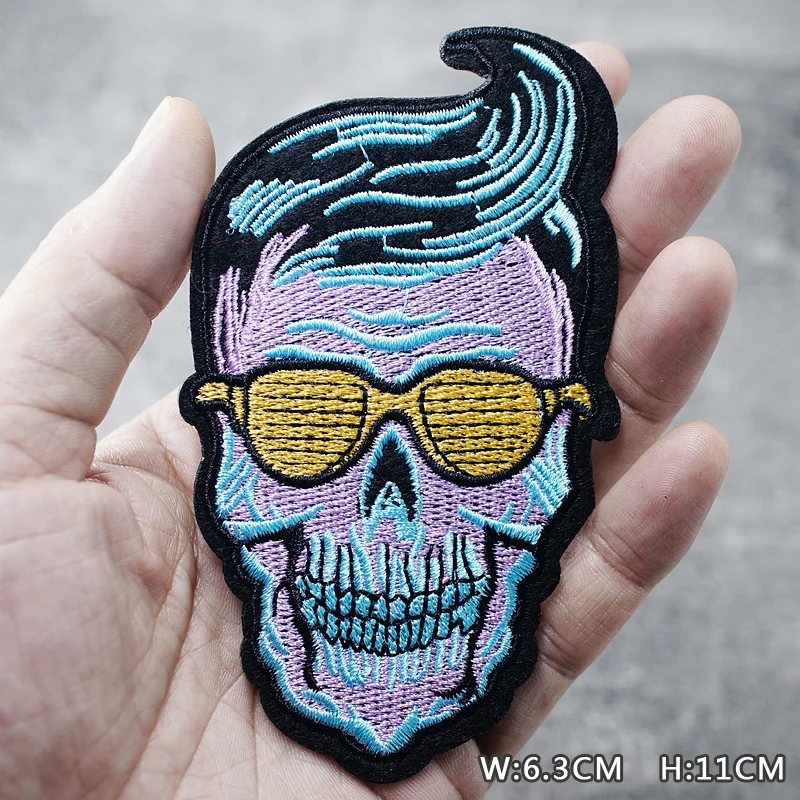 HEART EYE DIY Child Patches Embroidery For T-Shirt Iron On Appliques Clothes Jeans Stickers Badges Parche ROCK MUSIC PUNK