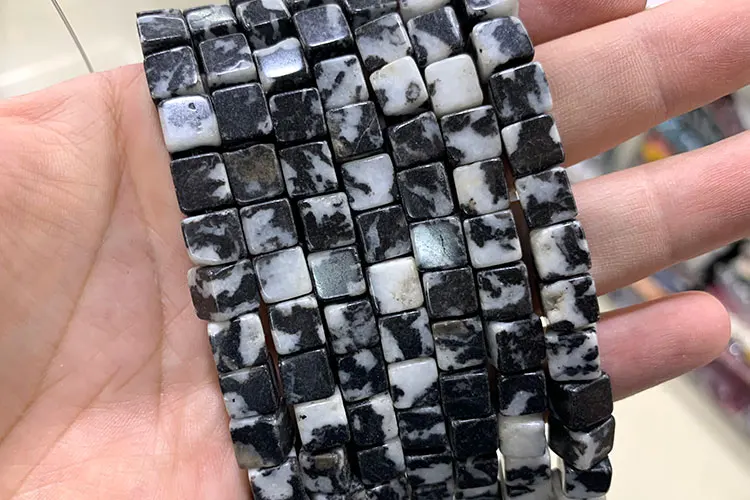 Wholesale 8*8mm Square Tiger Eye Turquoises Crystal Jades Natural Cube Stone Beads For Jewelry Making DIY Bracelet Accessories