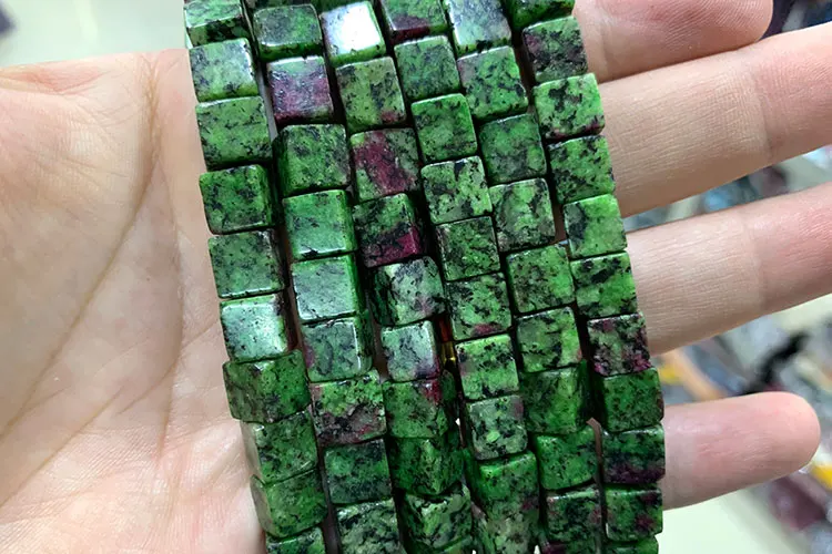 Wholesale 8*8mm Square Tiger Eye Turquoises Crystal Jades Natural Cube Stone Beads For Jewelry Making DIY Bracelet Accessories